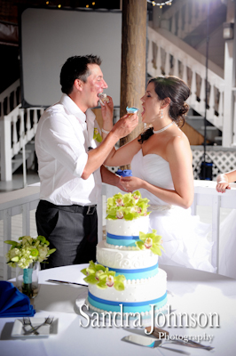 Best Paradise Cove at Buena Vista Watersports in Orlando, Florida wedding photographer - Sandra Johnson (SJFoto.com)